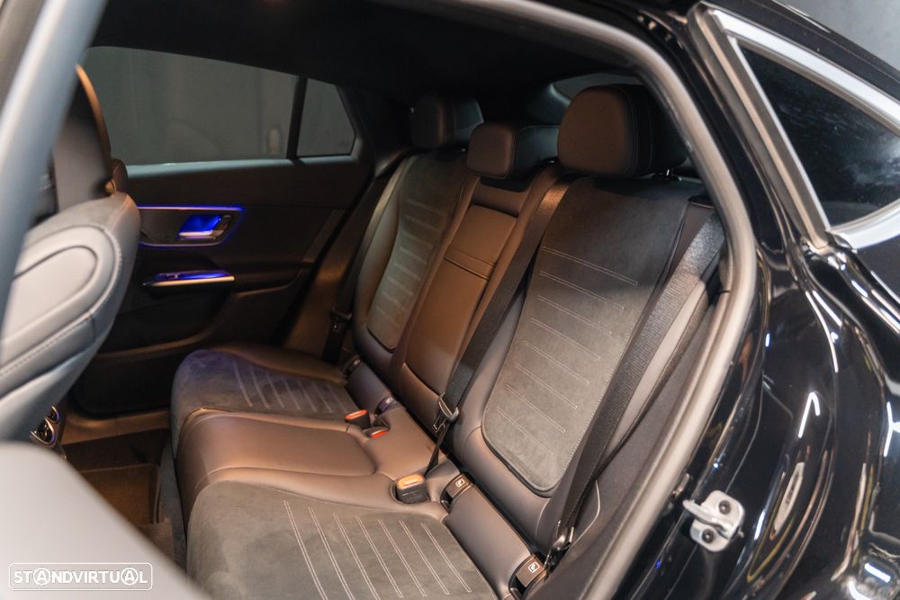 Mercedes-Benz GLC 300 e Coupe 4Matic - 17