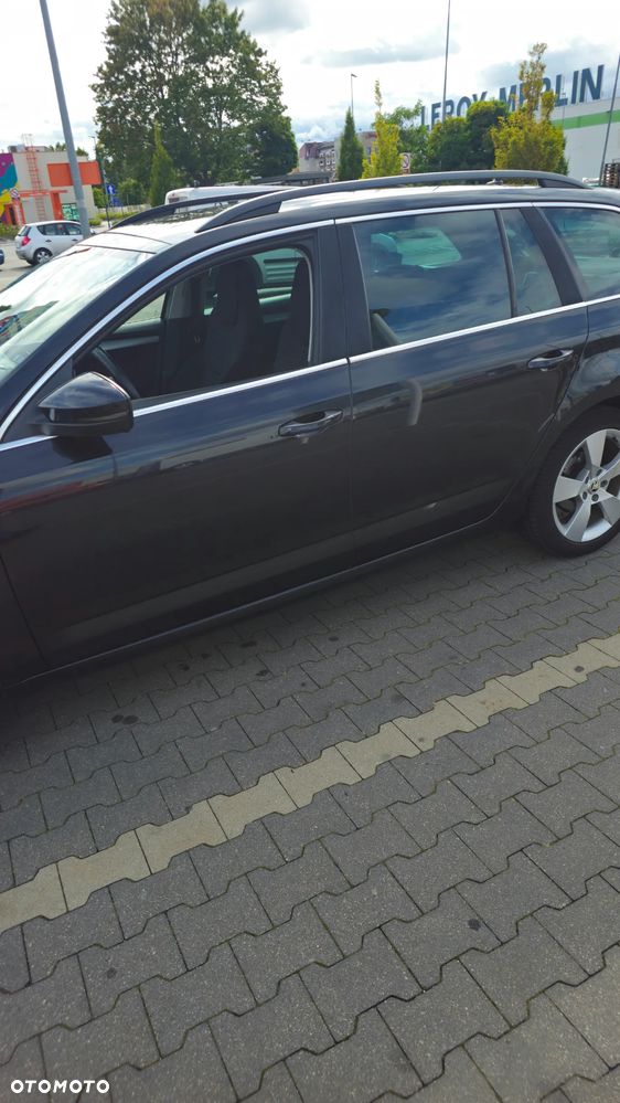 Skoda Octavia 2.0 TDI Ambition DSG - 4