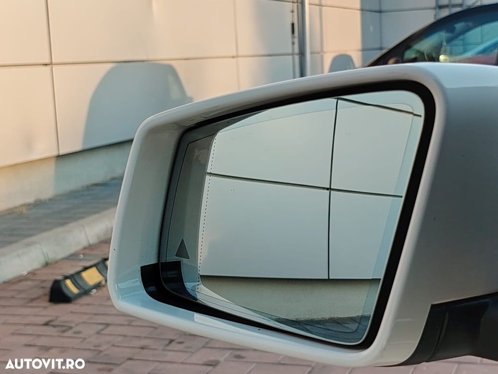 Mercedes-Benz B 200 - 25