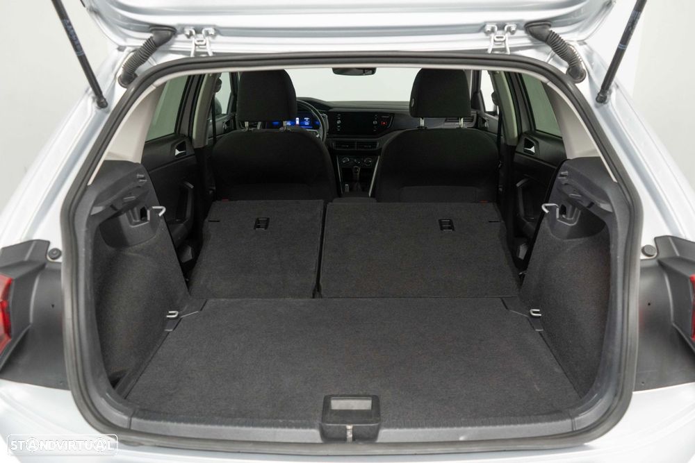 VW Polo 1.0 TSI Urban DSG - 16