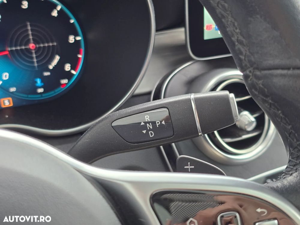 Mercedes-Benz GLC - 26