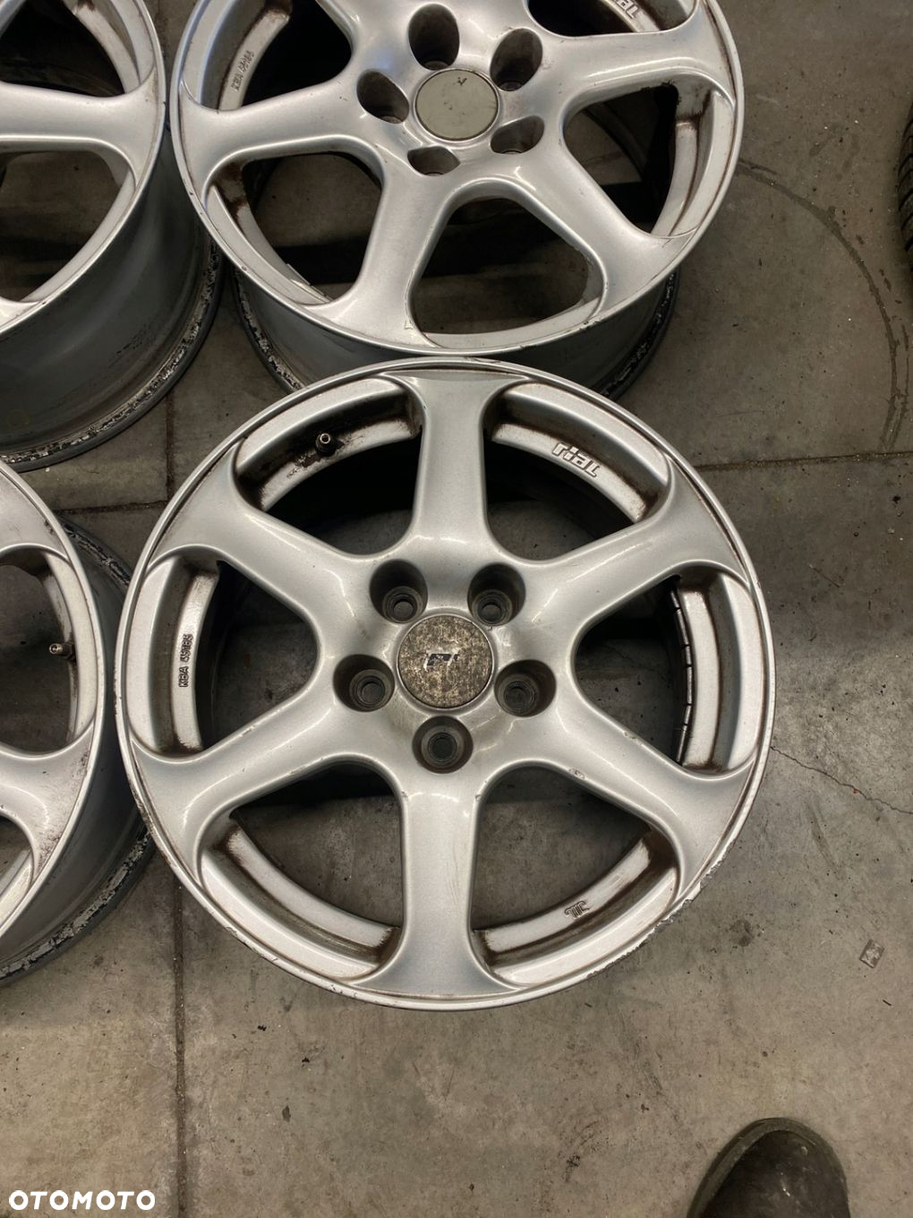 Felgi Aluminiowe Rial 5x112 7jx16 et38 - 2