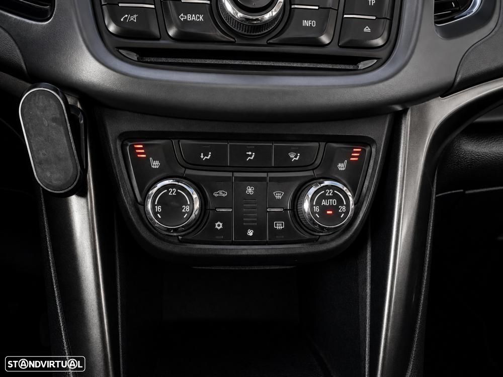 Opel Zafira 2.0 CDTI Cosmo - 25