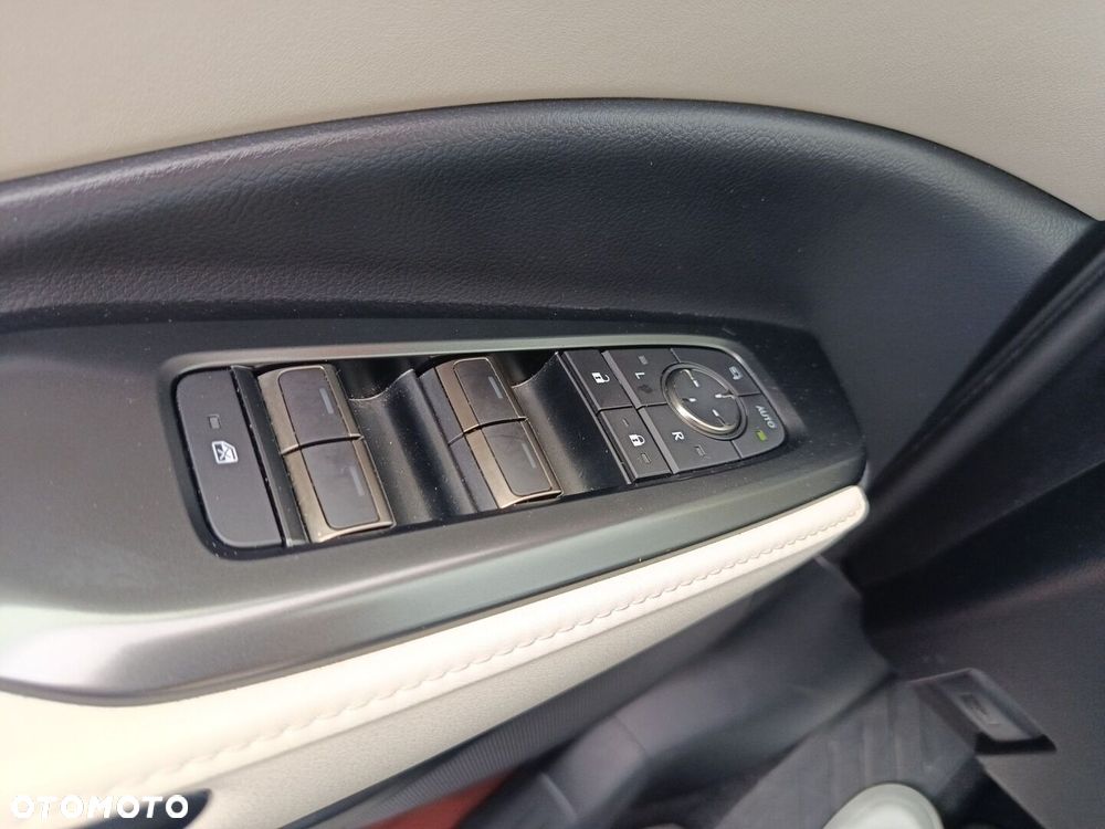 Lexus LBX 1.5 Hybrid Elegant - 21