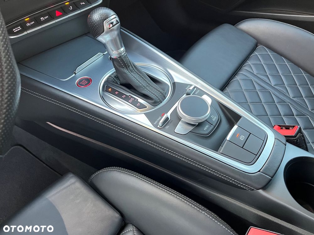 Audi TT S Coupé TFSI quattro tronic - 19