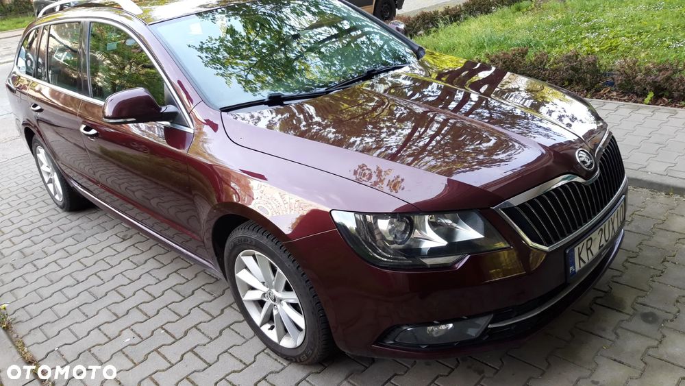 Skoda Superb 2.0 TDI Ambition - 1