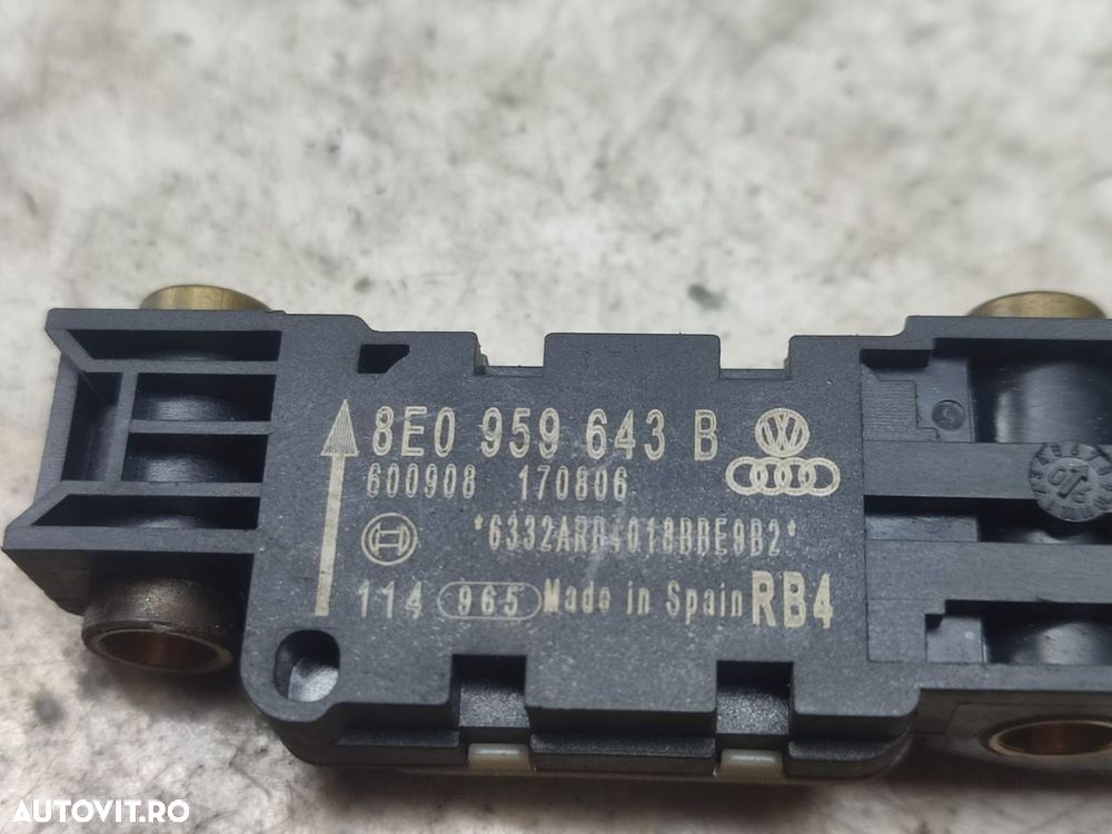 Senzor impact 8e0959643b Audi A4 B7 [2004 - 2008] 2.0 tdi BPW - 3