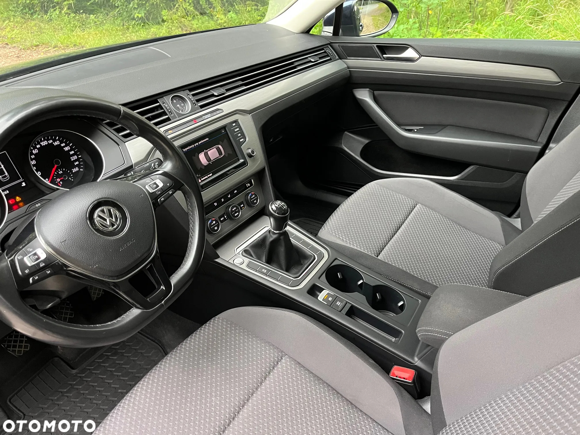 Volkswagen Passat 1.4 TSI BMT Trendline - 20