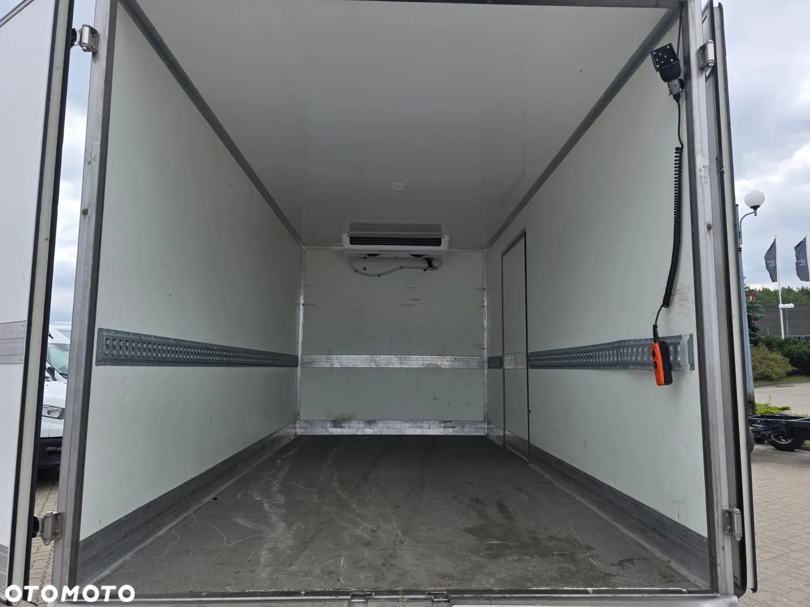 Iveco 50C18 Izoterma Chłodnia Winda 1000 kg 8EP Krajowy Ledy Nawigacja Wzmocniony dmc 3500 kg ! - 13