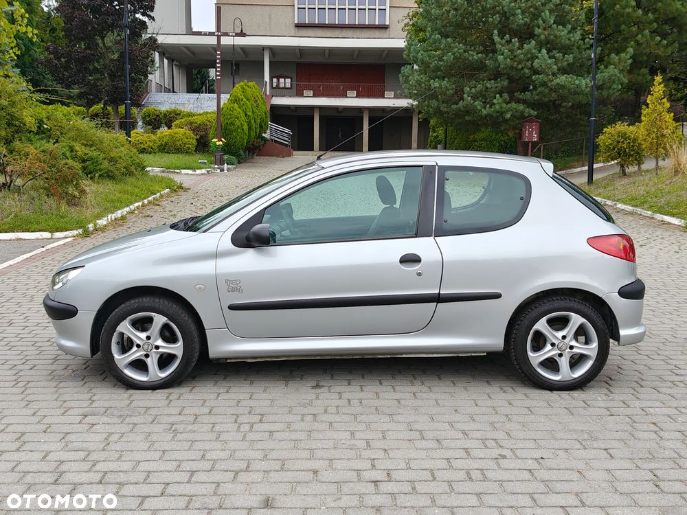Peugeot 206 1.1 XR Presence - 15