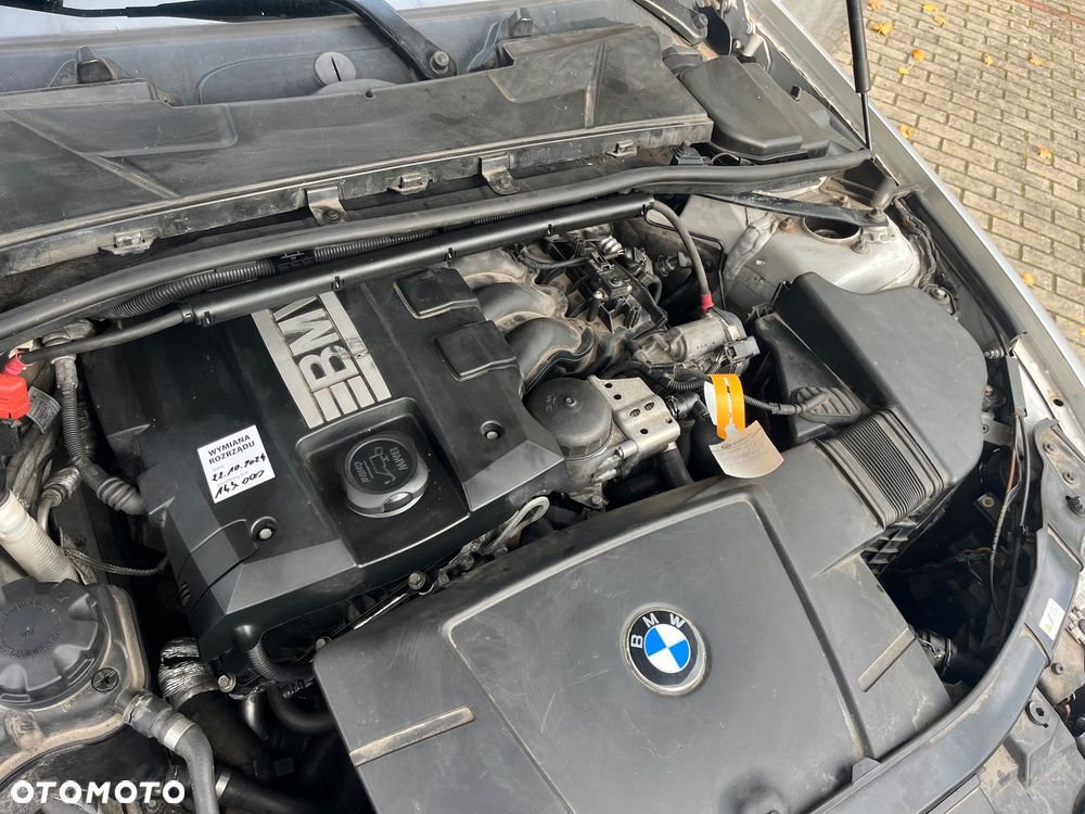 BMW Seria 3 318i Edition Lifestyle - 6