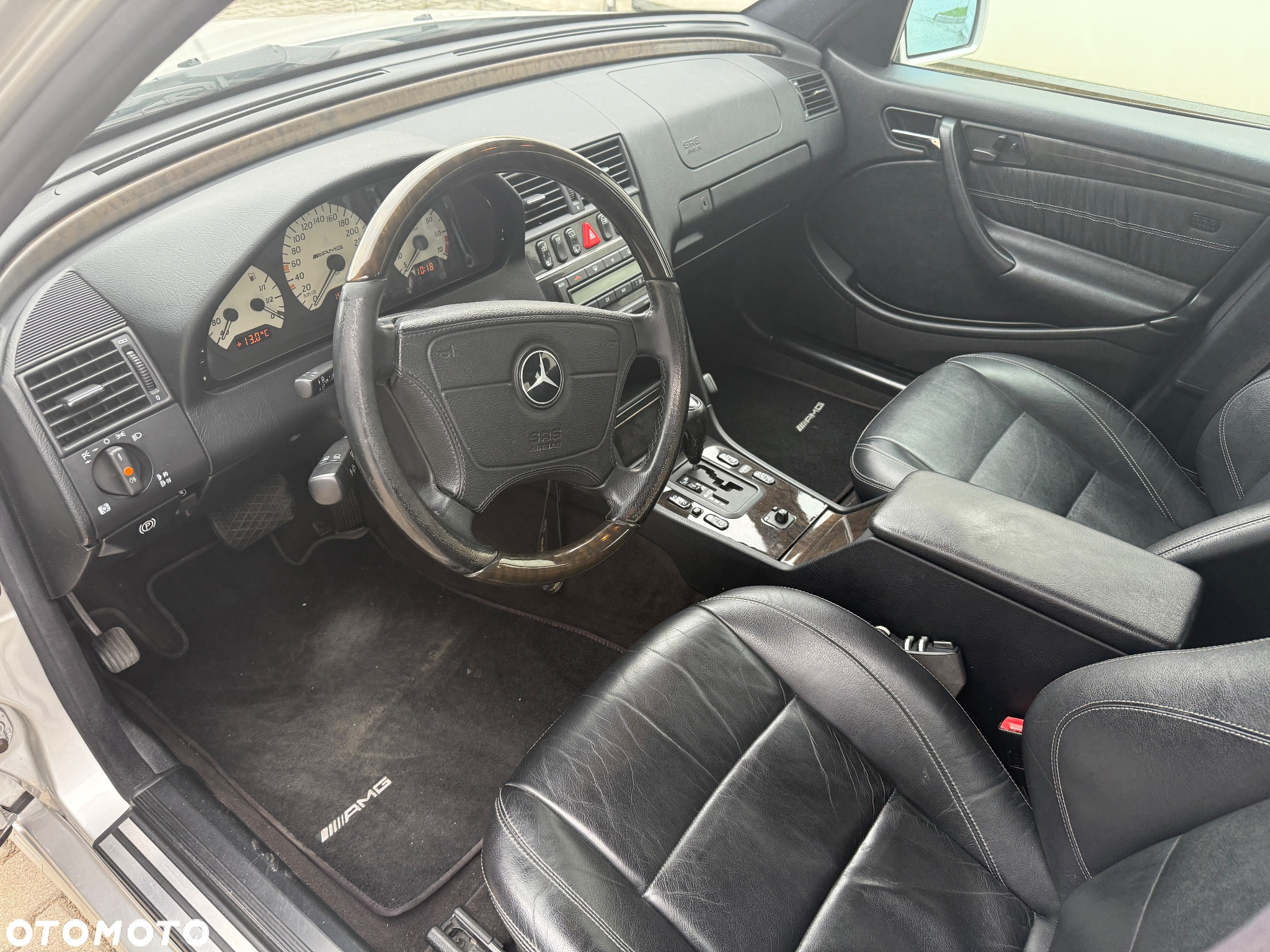 Mercedes-Benz Klasa C 43 AMG - 7