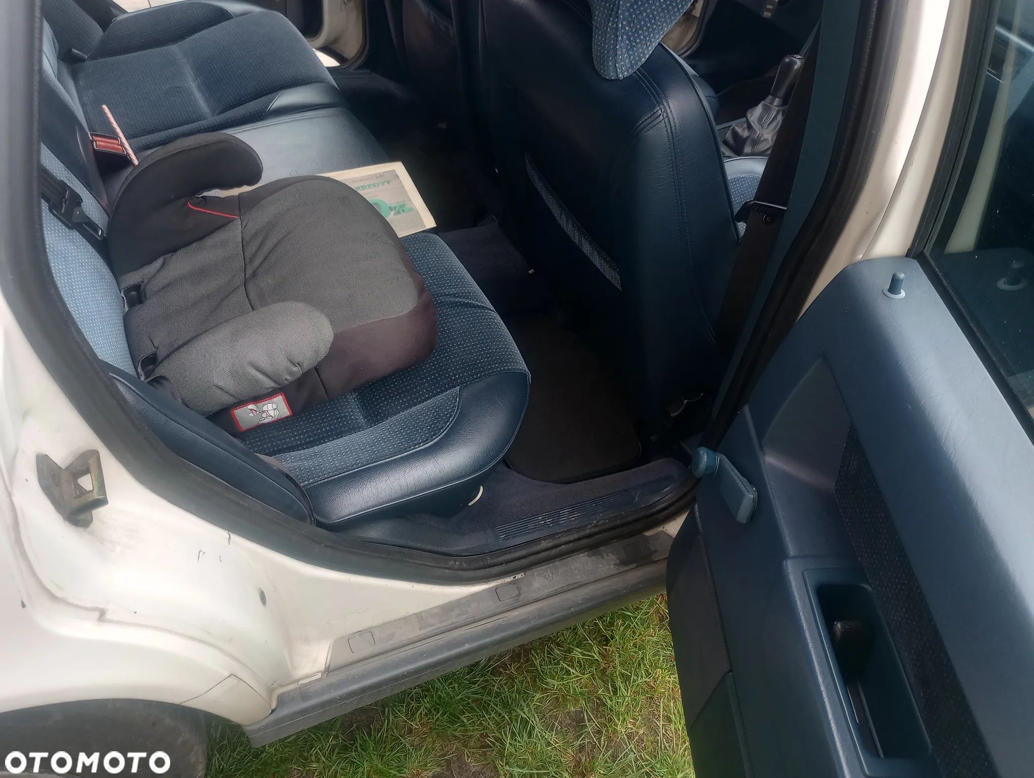 Volvo 850 Estate 2.0-10v - 1