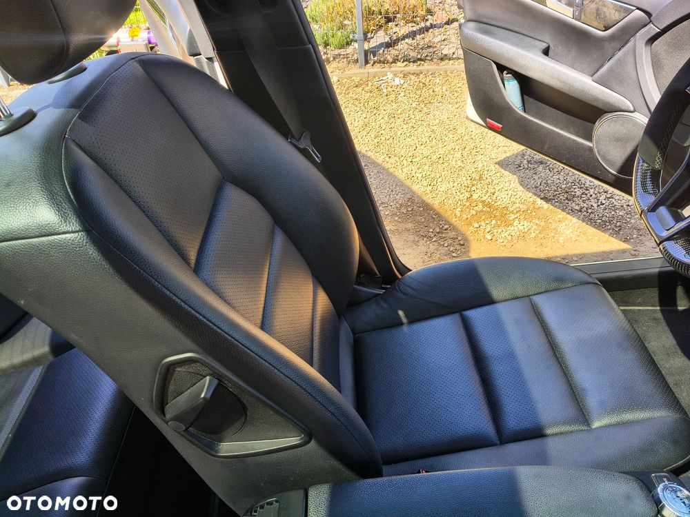 Mercedes-Benz Klasa C 350 4Matic (BlueEFFICIENCY) 7G-TRONIC Avantgarde - 20