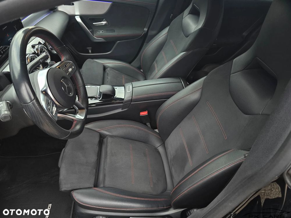 Mercedes-Benz CLA - 35