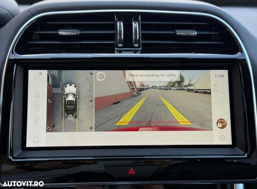 Jaguar XE D200 RWD MHEV R-Dynamic S - 27