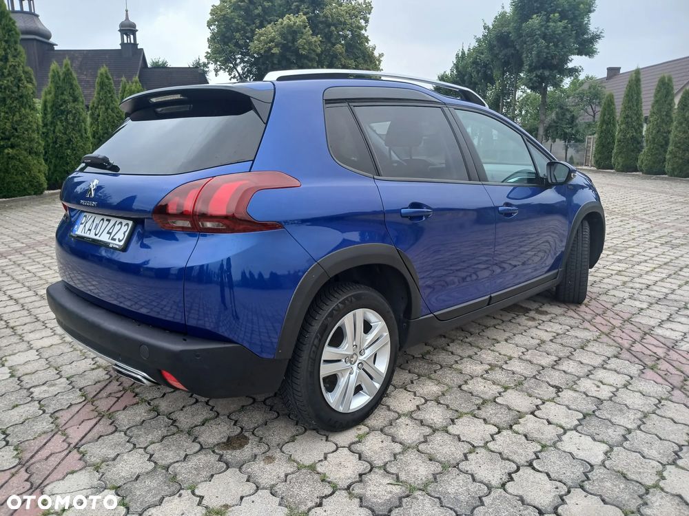 Peugeot 2008 PureTech 110 GPF Stop&Start EAT6 Signature - 4