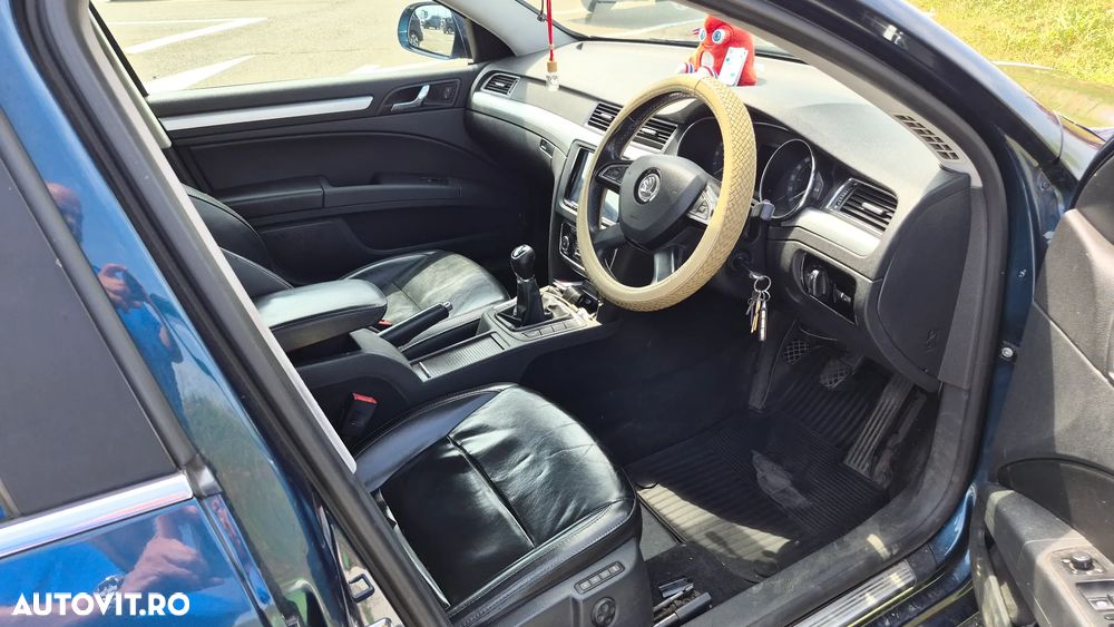 Skoda Superb 1.6 TDI Elegance - 11