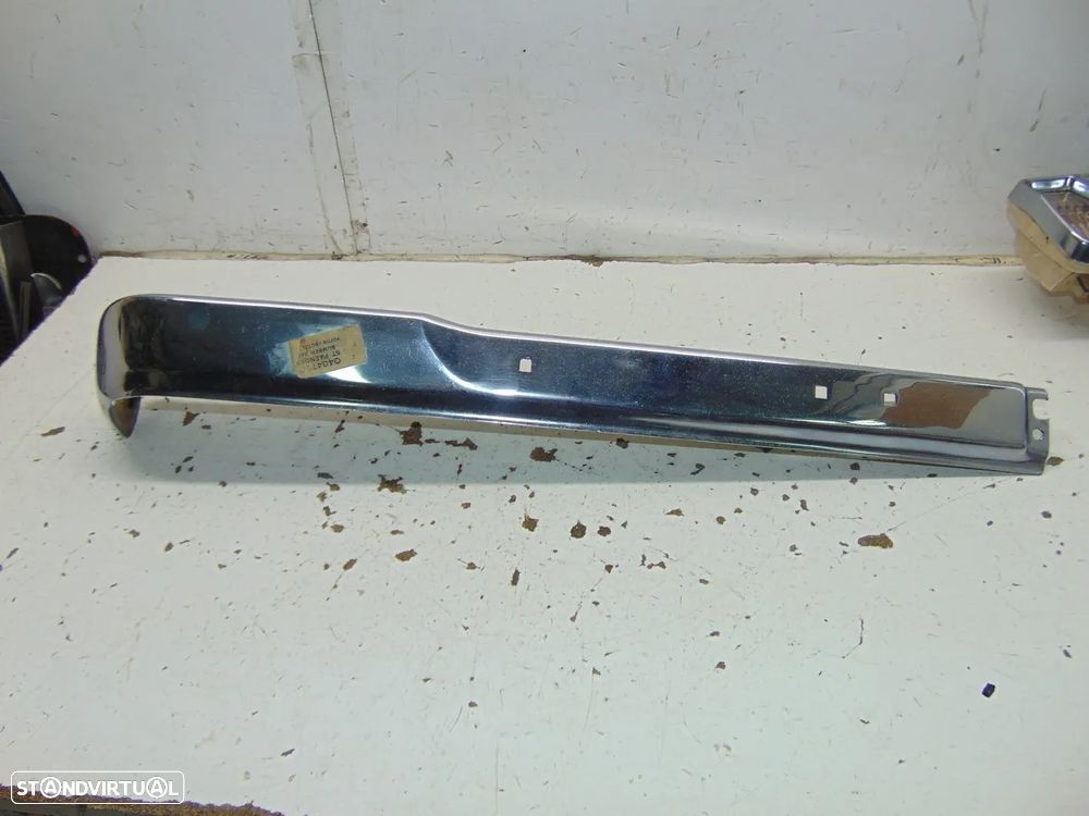 Ford Taunus P6 canto para choques - 1