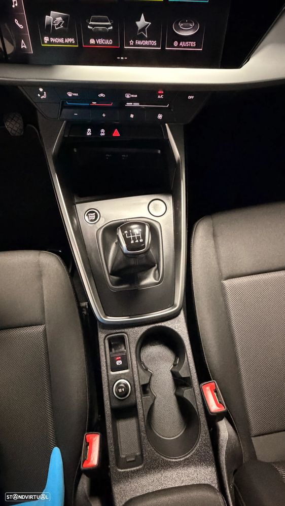 Audi A3 Sportback 30 TFSI S line - 10