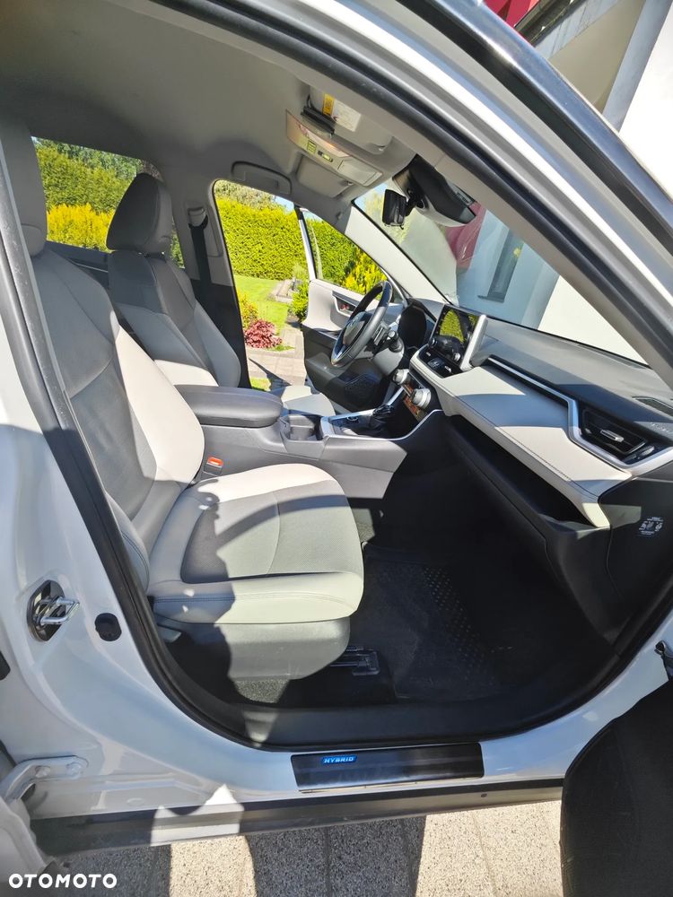 Toyota RAV4 2.5 Hybrid Executive 4x4 - 15