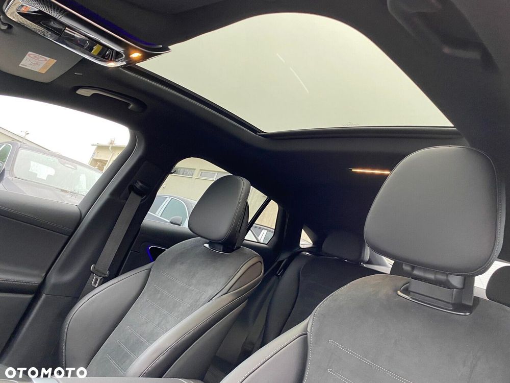 Mercedes-Benz GLC - 11