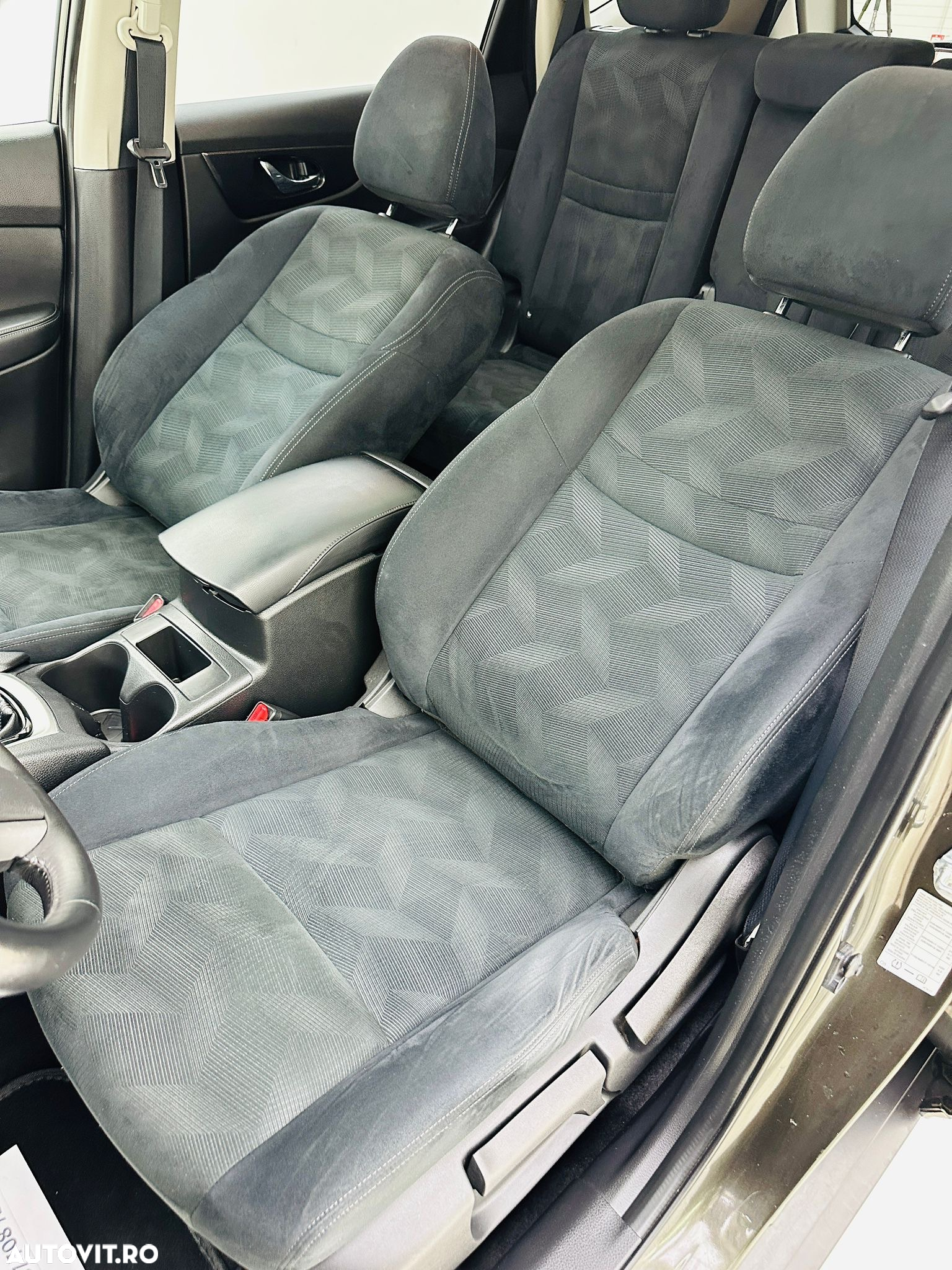 Nissan X-Trail - 26