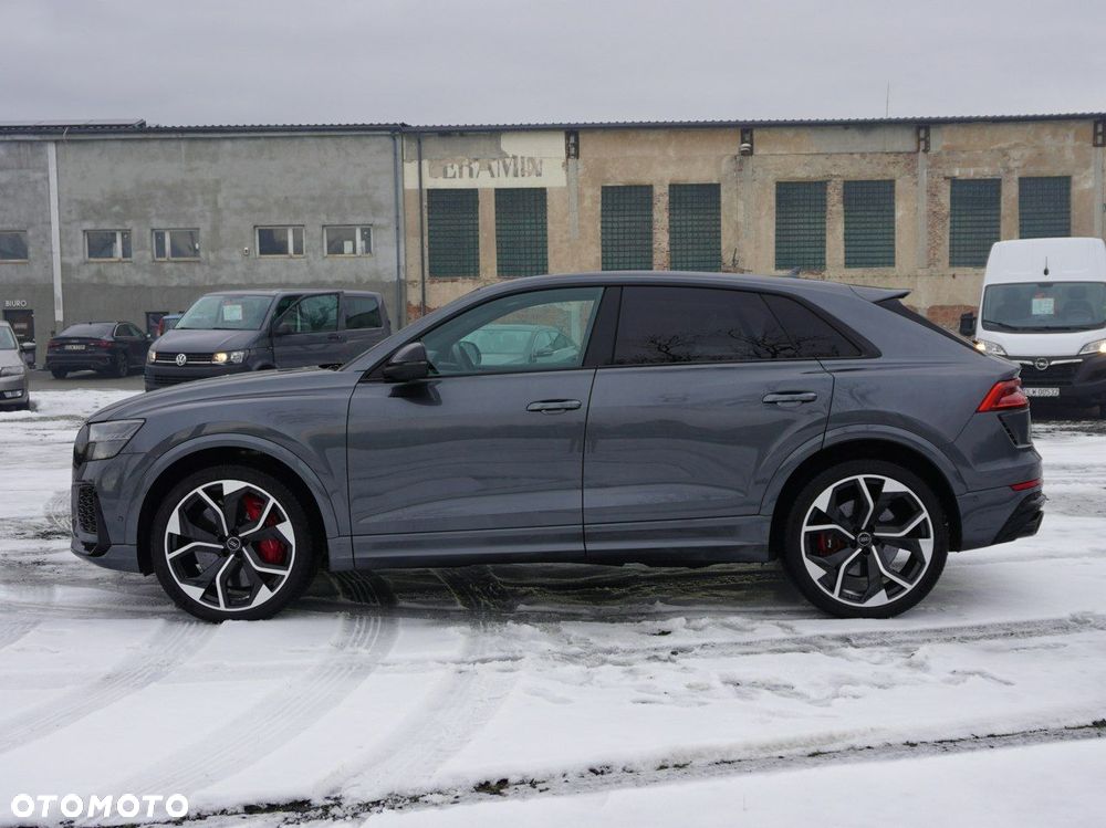 Audi RS Q8 - 4