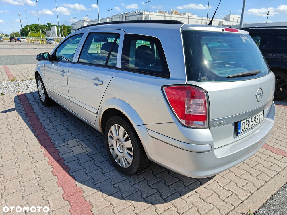 Opel Astra 1.6 Enjoy - 4