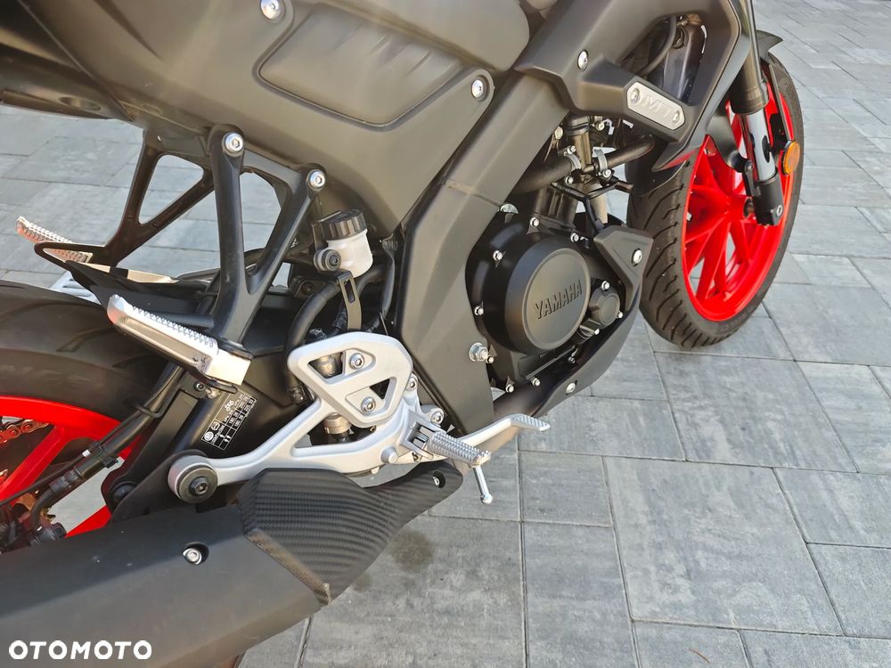 Yamaha MT - 13