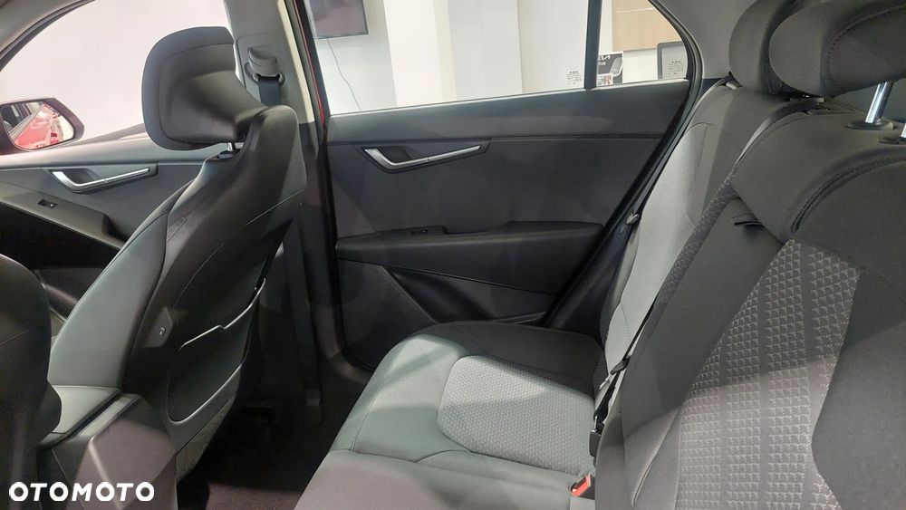 Kia Niro - 10