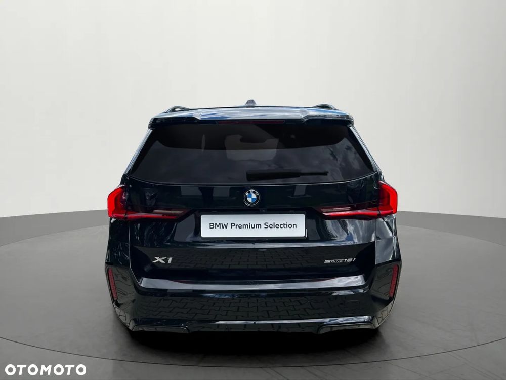 BMW X1 sDrive18i M Sport - 7