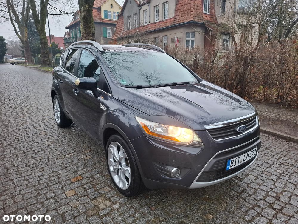 Ford Kuga 2.5 4x4 Titanium - 23