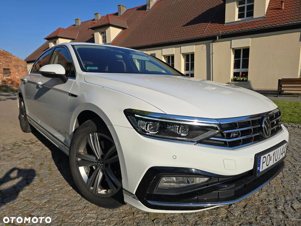 Volkswagen Passat 2.0 TDI EVO Elegance DSG - 4
