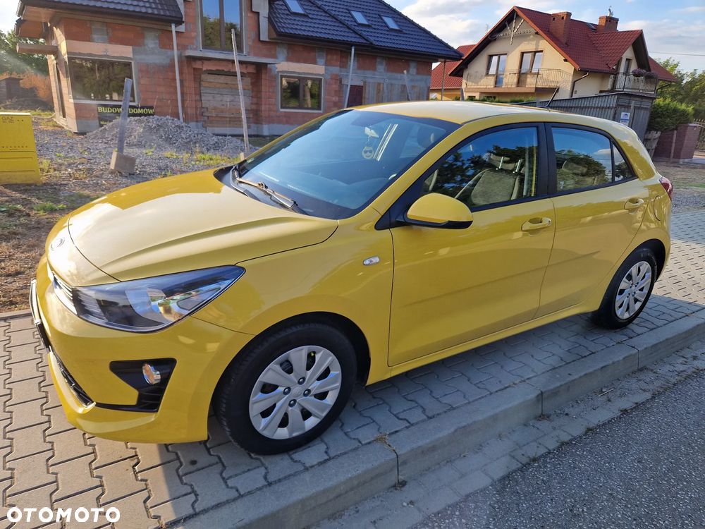 Kia Rio 1.2 L - 30