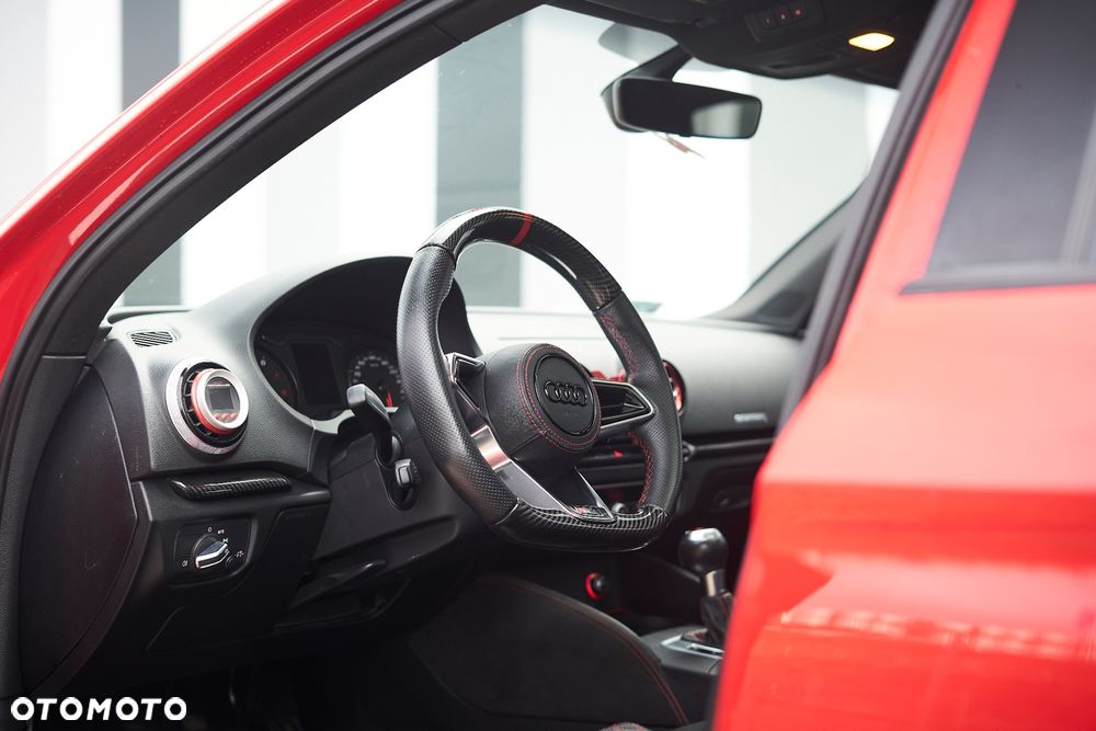 Audi S3 S tronic - 21