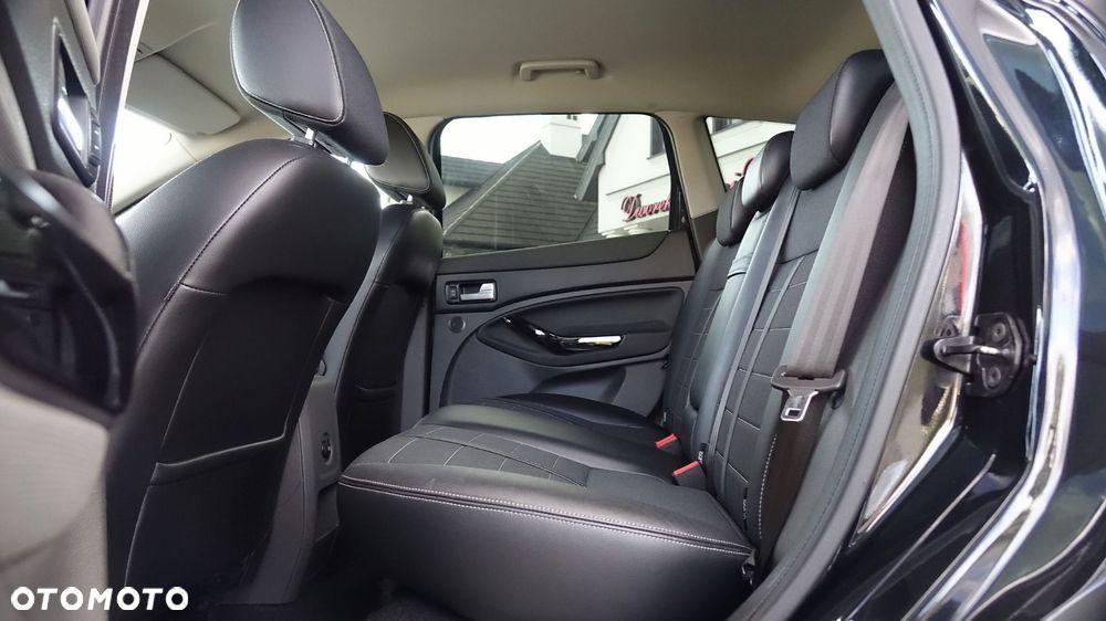Ford Kuga - 23