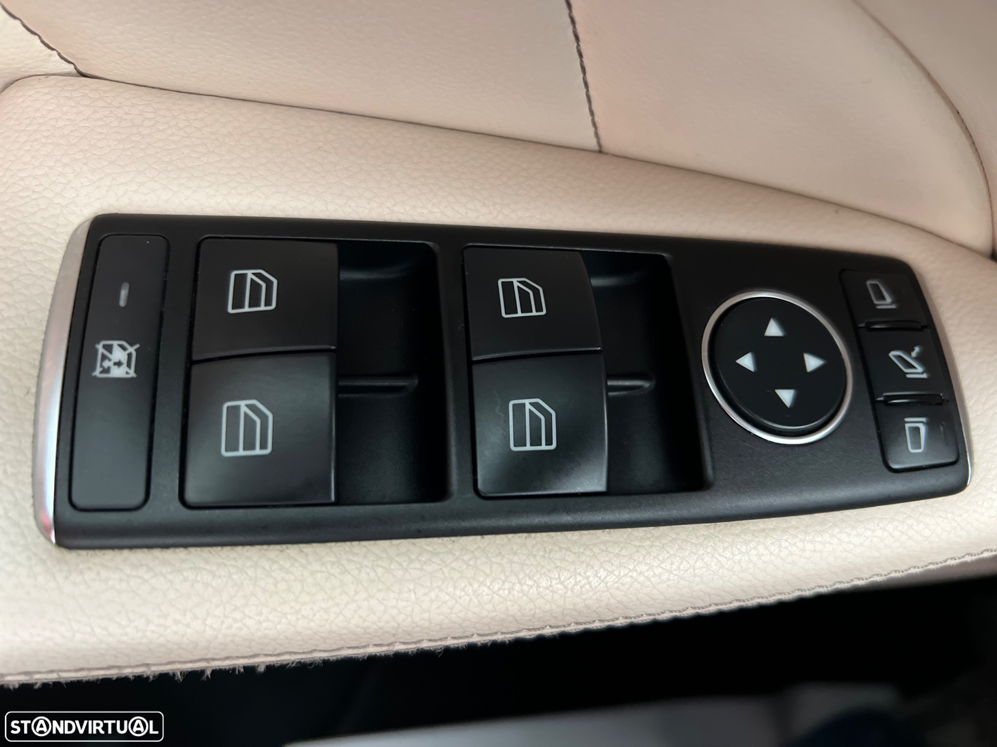 Mercedes-Benz CLS 350 CDi BE Shooting Brake 4-Matic - 28