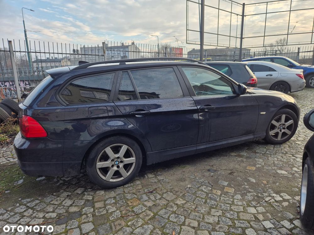 BMW Seria 3 320d DPF - 6