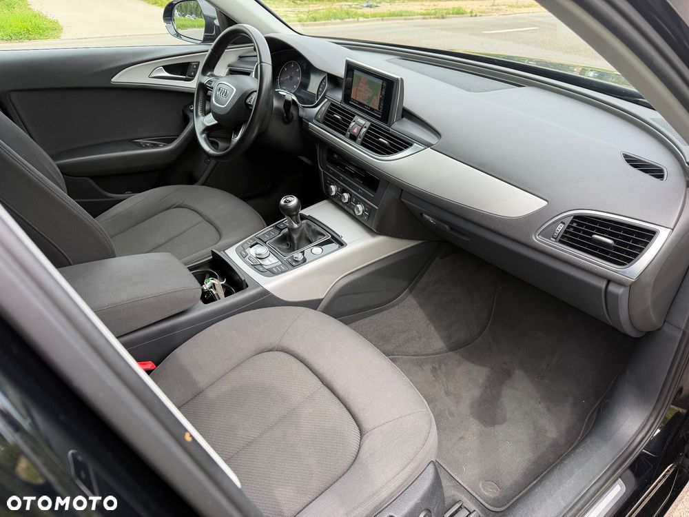 Audi A6 Avant - 16