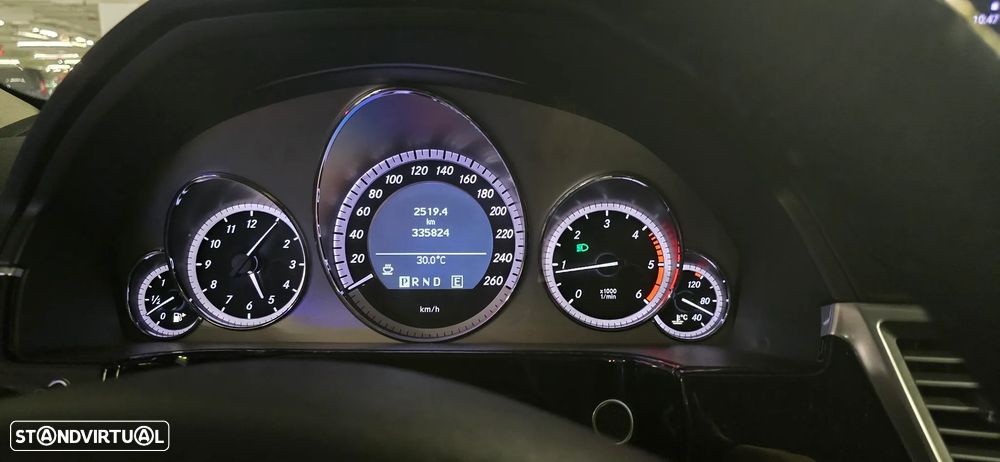 Mercedes-Benz E 250 CDi Avantgarde BlueEfficiency Auto. - 19