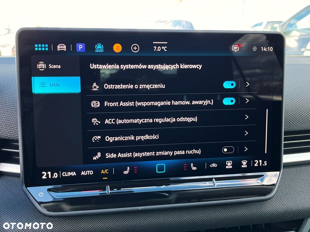 Volkswagen T-Roc 1.5 eTSI Life DSG - 13