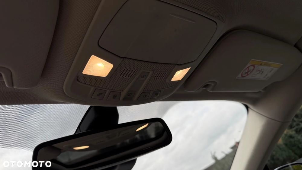 Ford Mondeo 2.0 TDCi Titanium PowerShift - 21