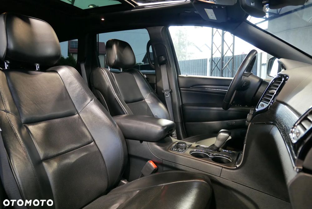 Jeep Grand Cherokee - 9