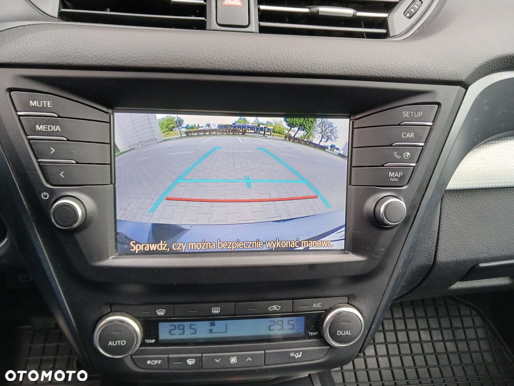 Toyota Avensis Touring Sports 1.8 Edition S+ - 31