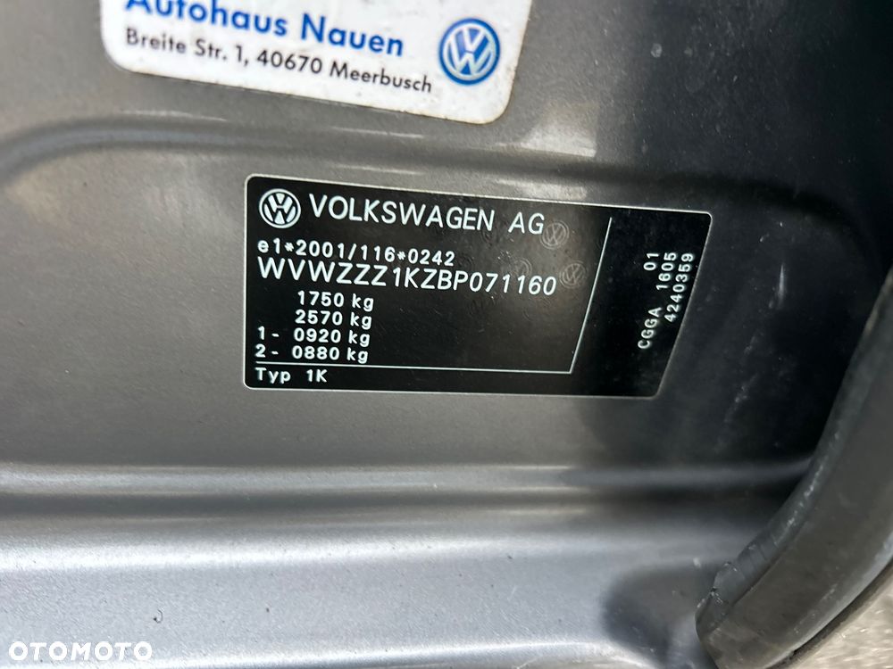 Volkswagen Golf 1.4 Comfortline - 25