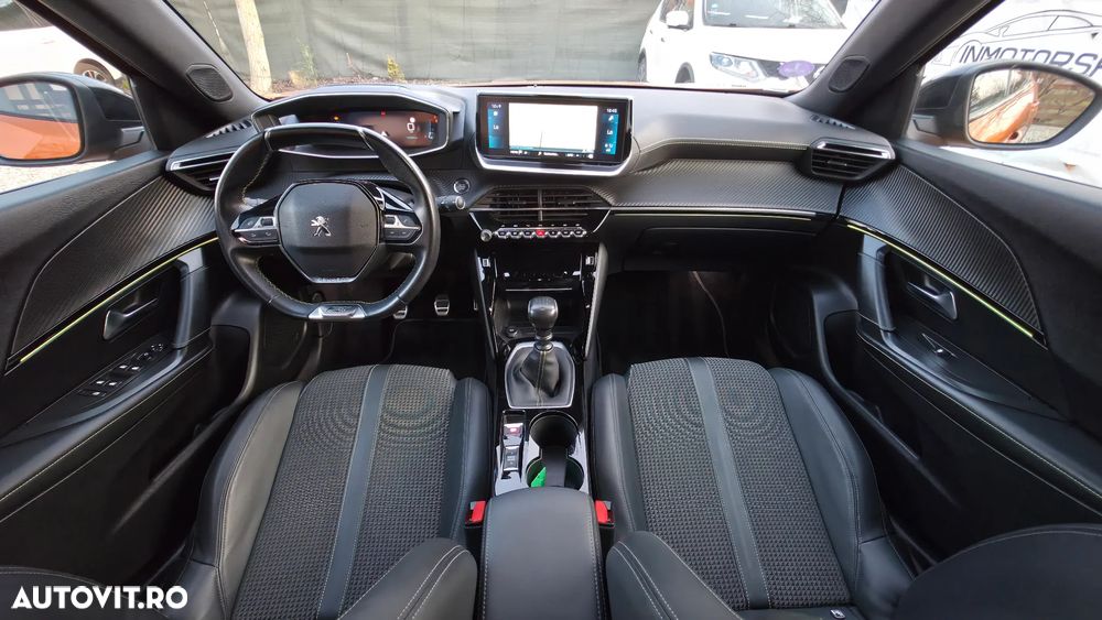 Peugeot 2008 PureTech 130 Stop&Start GT-Line Edition - 13