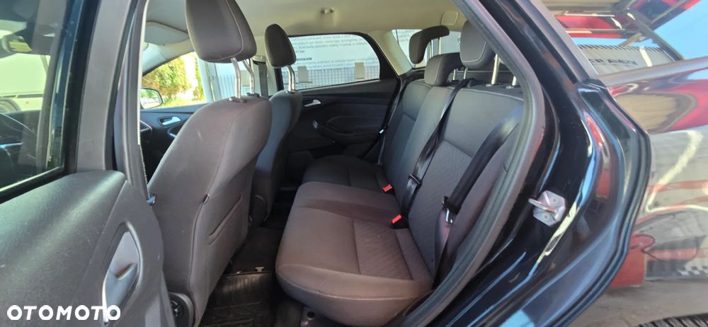 Ford Focus SW 1.6 TDCi Titanium - 27