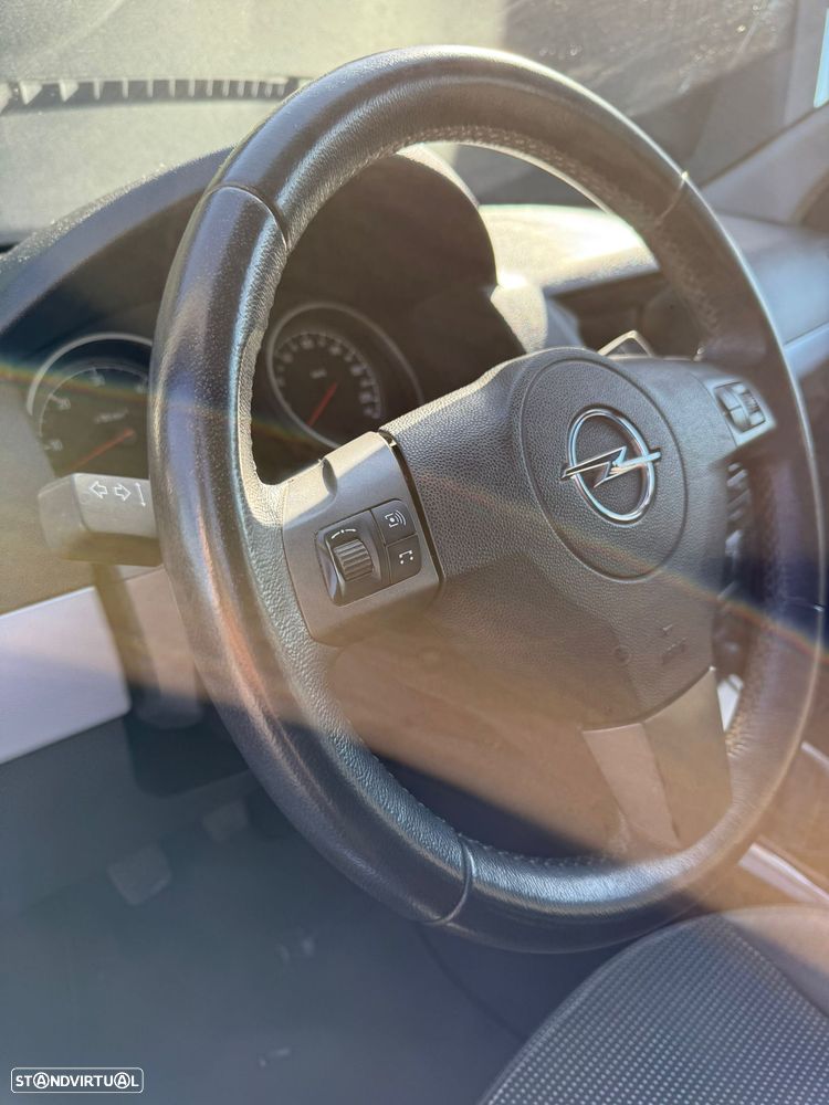 Opel Astra Caravan 1.3 CDTi Enjoy - 8