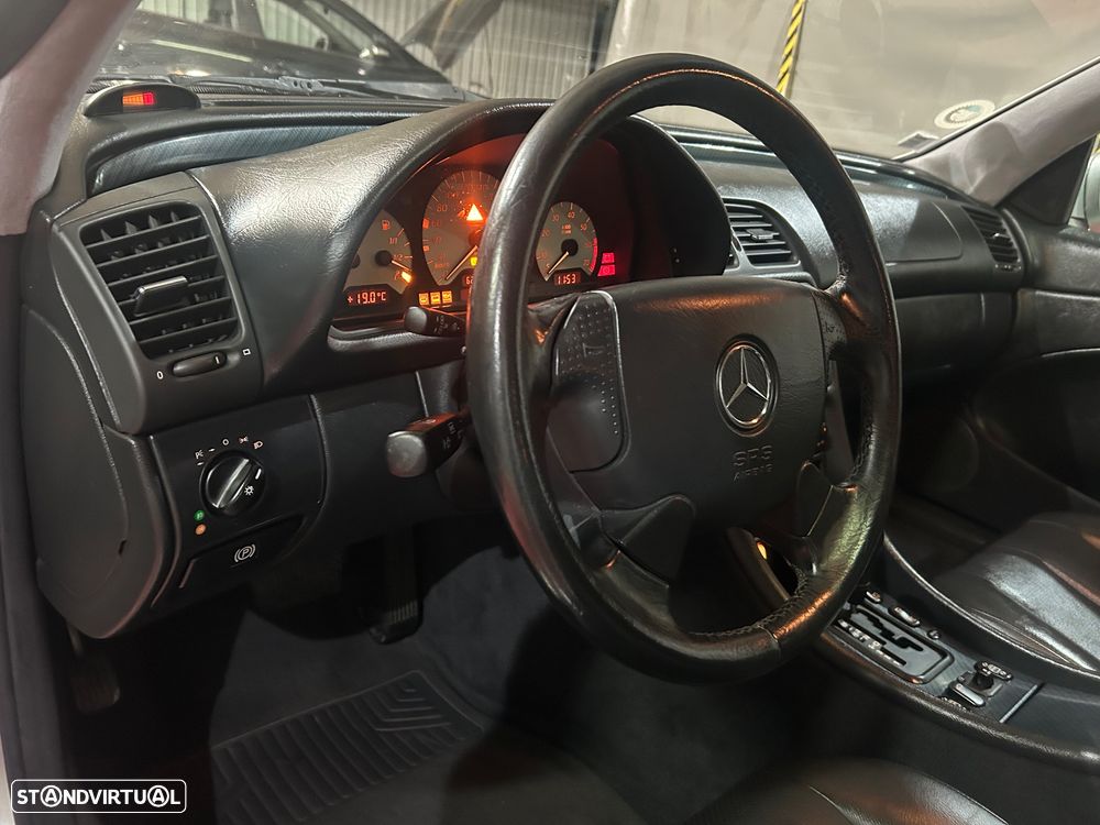 Mercedes-Benz CLK 200 - 12